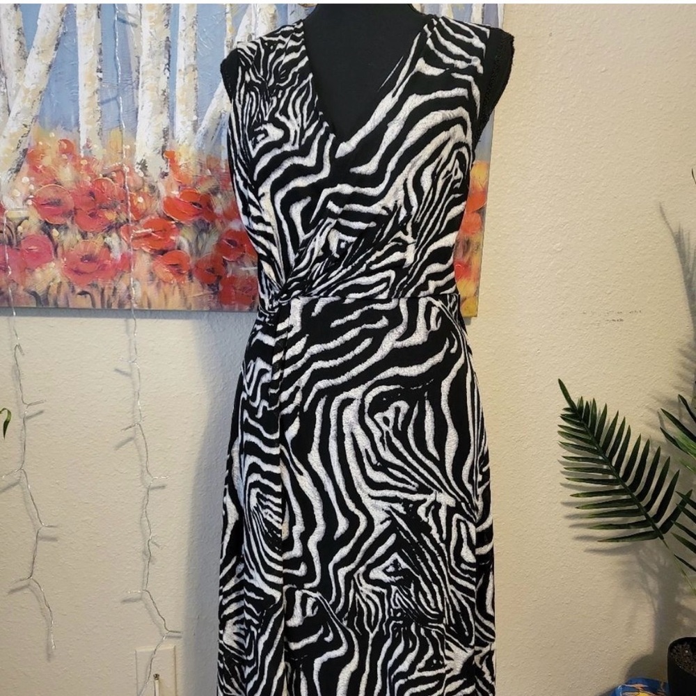 Vintage Jones New York Black & White Zebra-Print Asymmetrical Dress